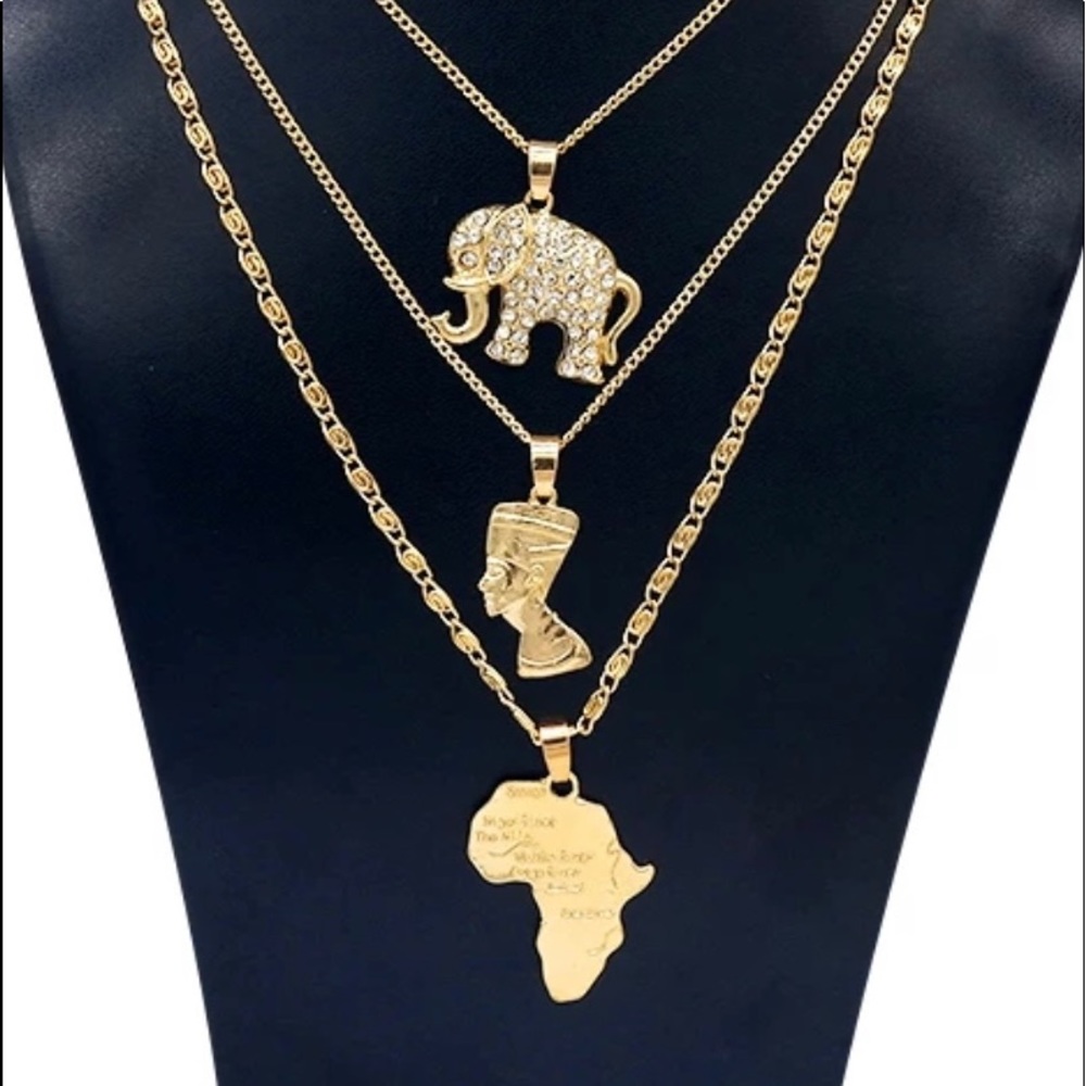 Nefertiti Three Layer Pendant Necklace